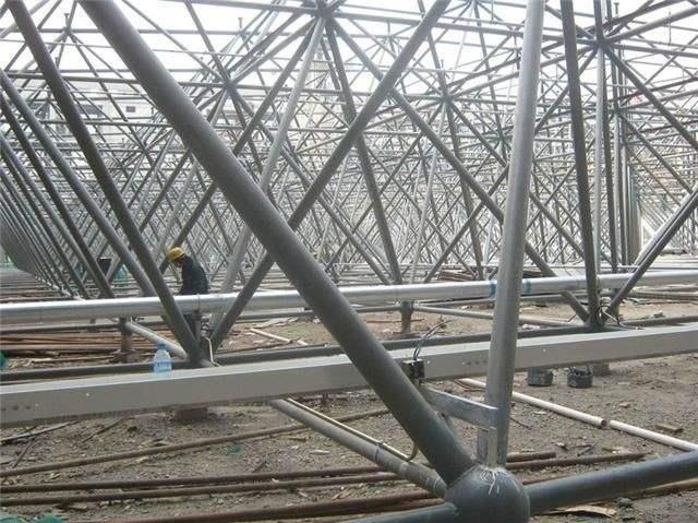 拉萨盘点螺栓球网架对选材方面的4点要求